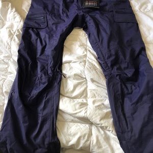 Women’s Burton Snowboard Pants BRAND NEW W TAGS